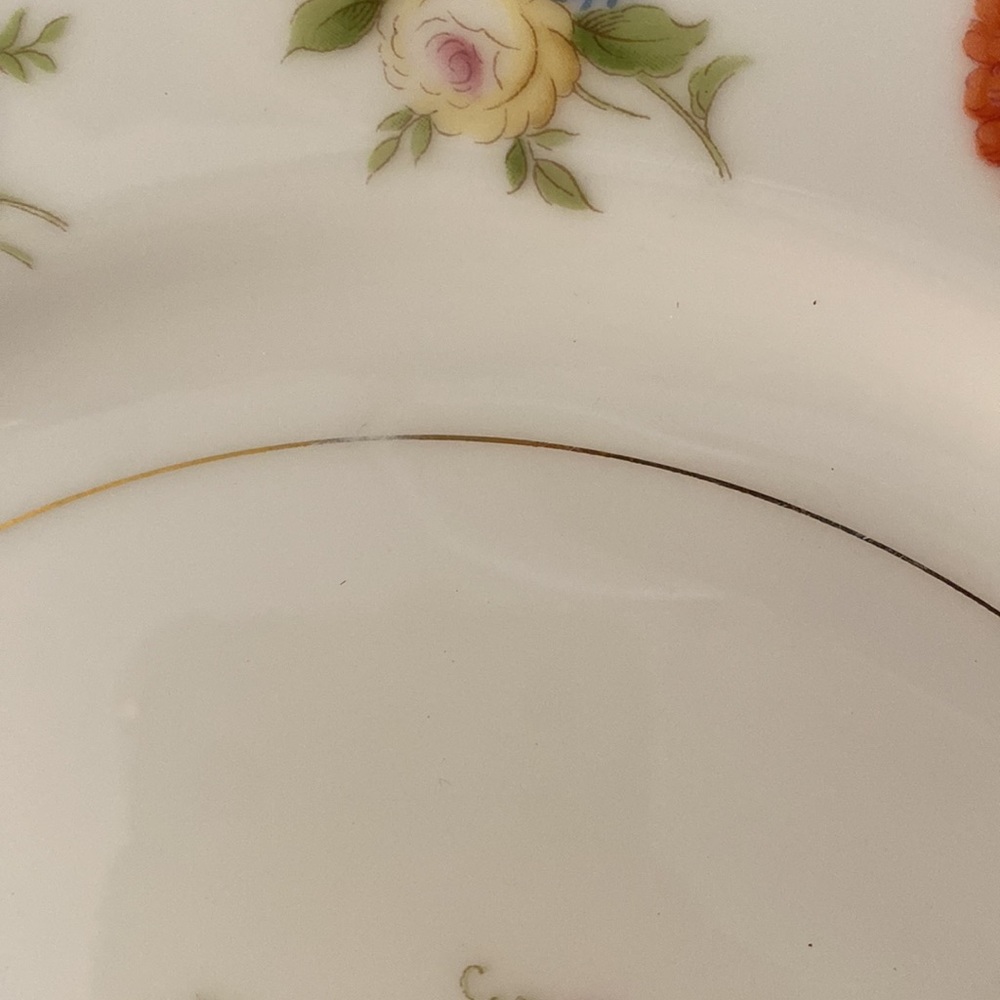 Noritake Phyllis Replacement Plate - Picture 6 of 6